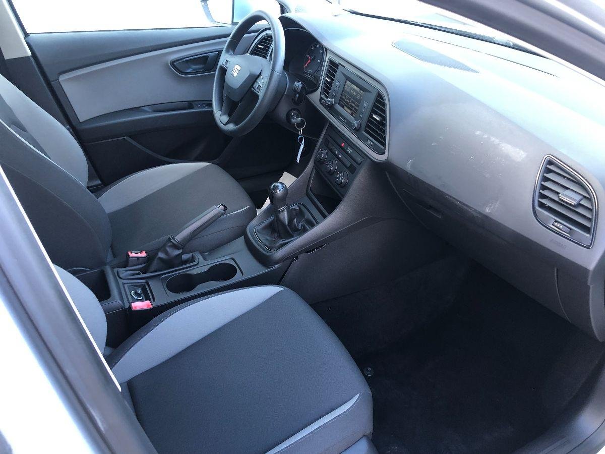 SEAT - Leon - 1.6 TDI 90 CV ST Reference