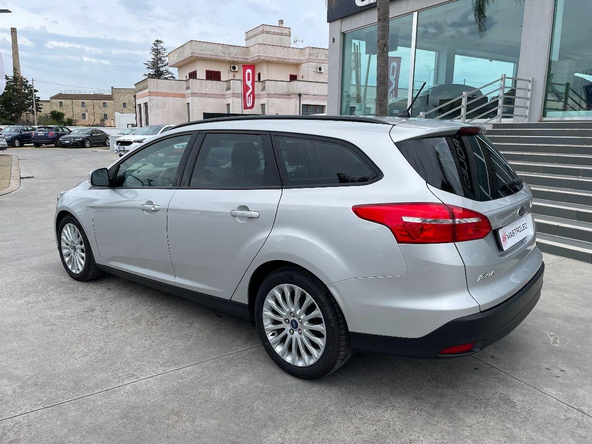 FORD - Focus Station Wagon - Focus 1.5 TDCi 120 CV S&S SW Titanium
