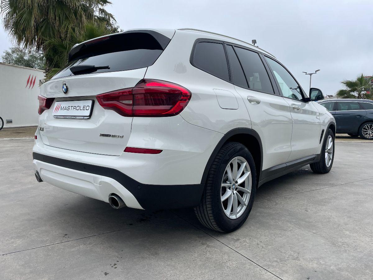 BMW - X3 - xDrive20d Business Advantage