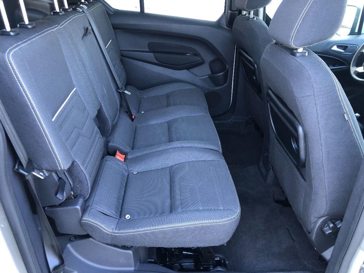 FORD TOURNEO CONNECT II 230 120 CV TITANIUM