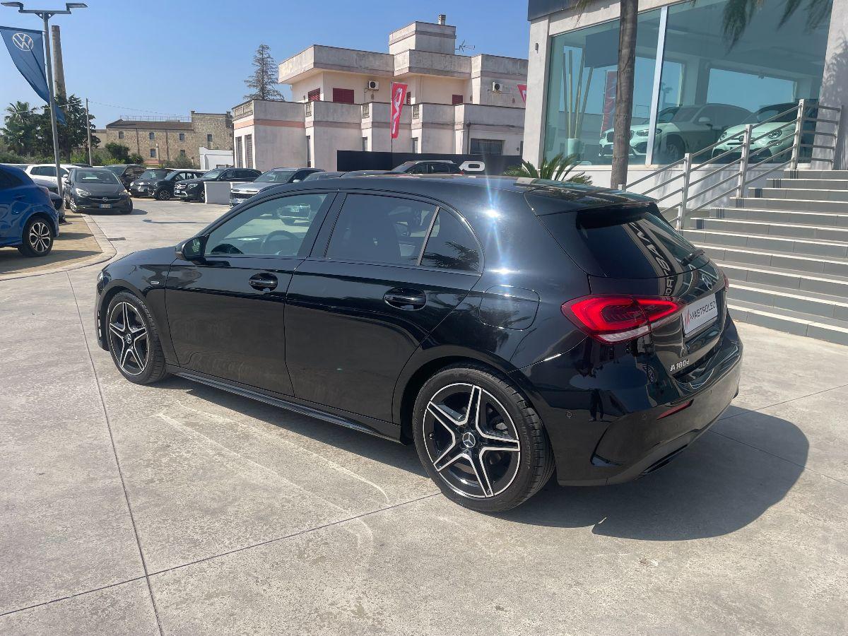 MERCEDES - Classe A - A 180 d Automatic Premium