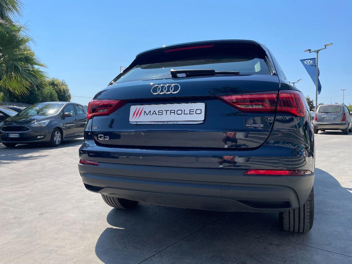 AUDI - Q3 - 40 TDI quattro S tronic Business