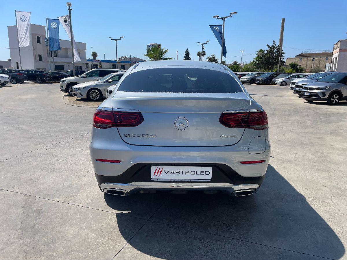 MERCEDES - GLC - 300 de 4Matic EQ-Power Business
