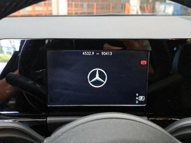 MERCEDES - Classe GLA - 180 d Automatic Executive