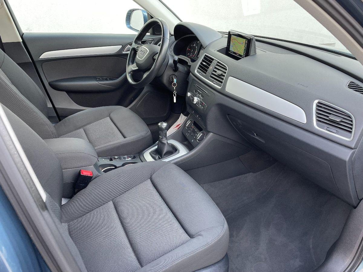 AUDI - Q3 - 2.0 TDI 120CV Business