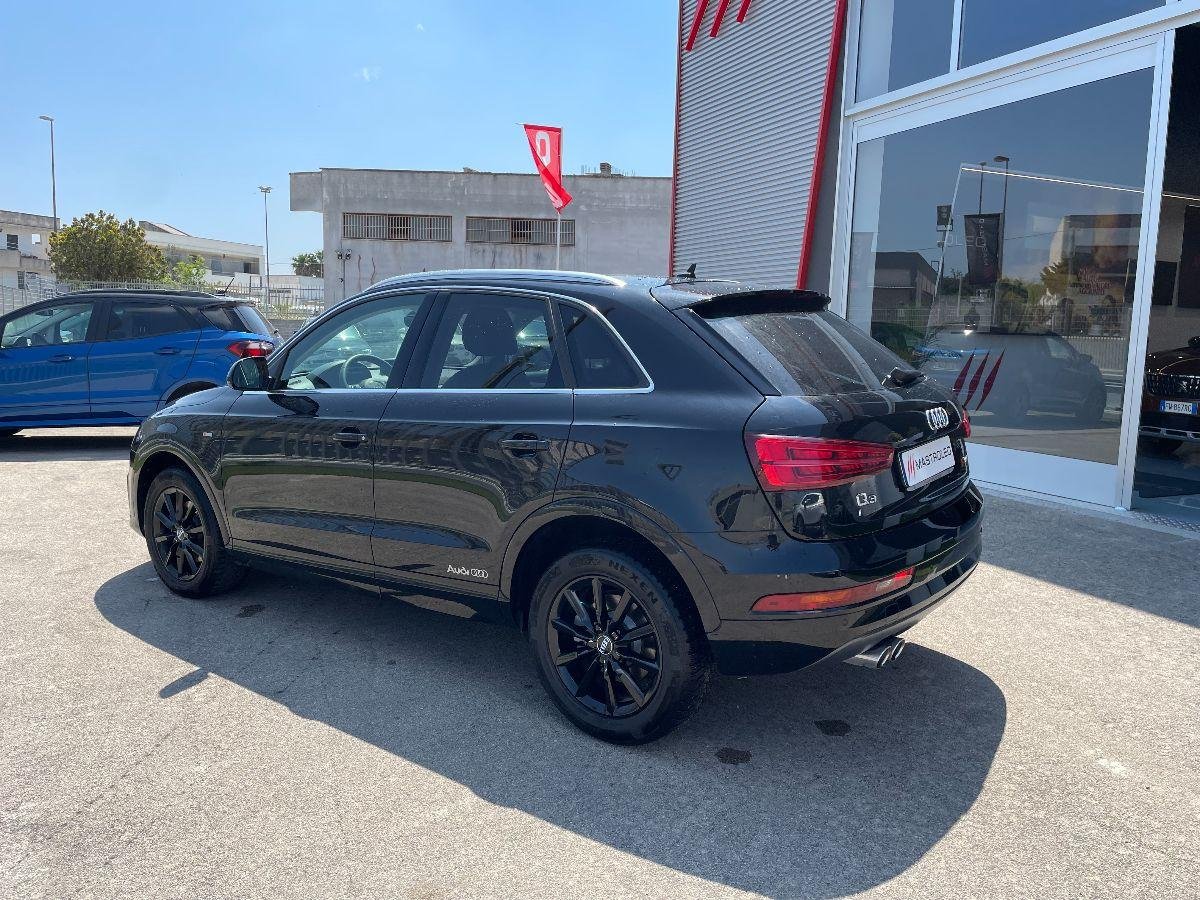 AUDI - Q3 - 2.0 TDI 150CV S tronic Business(SEDE DI MAGLIE)