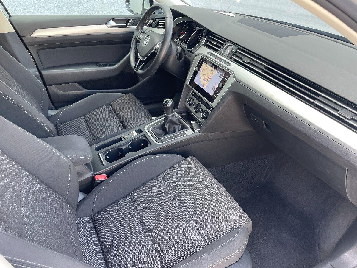 VOLKSWAGEN - Passat Variant - 2.0 TDI Business BMT