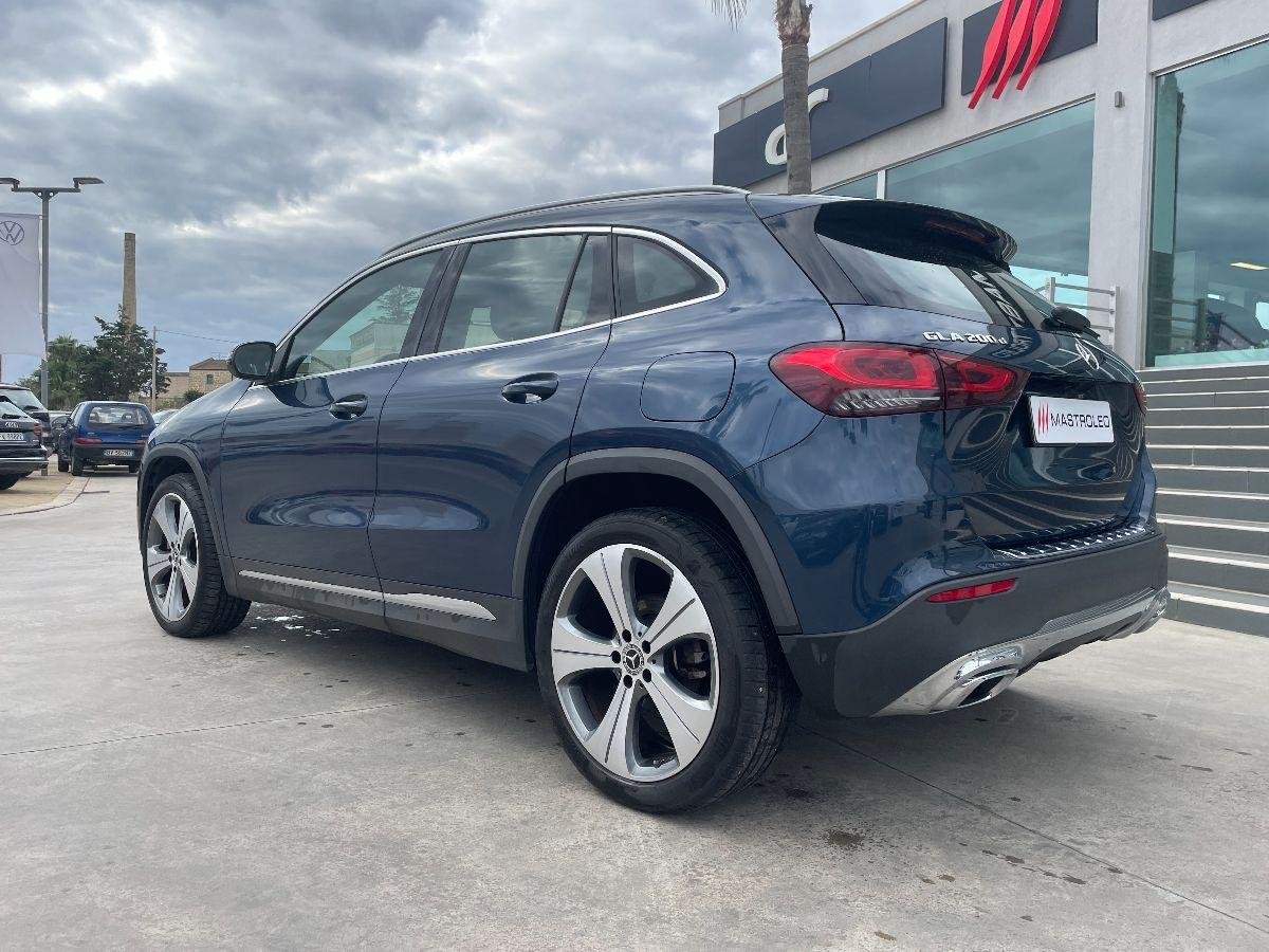 MERCEDES - Classe GLA - 200 d Automatic Sport Plus