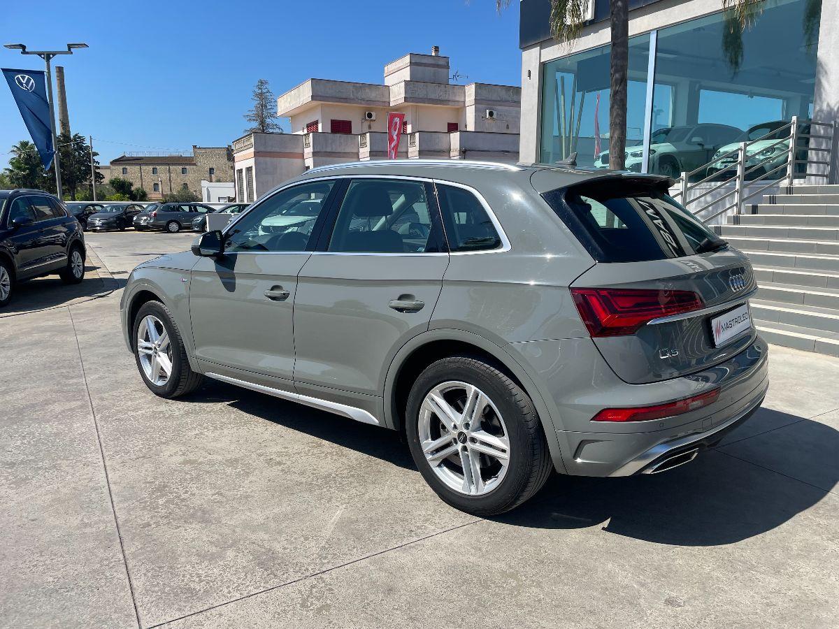 AUDI - Q5 35 TDI Mhev 12V S tronic S line