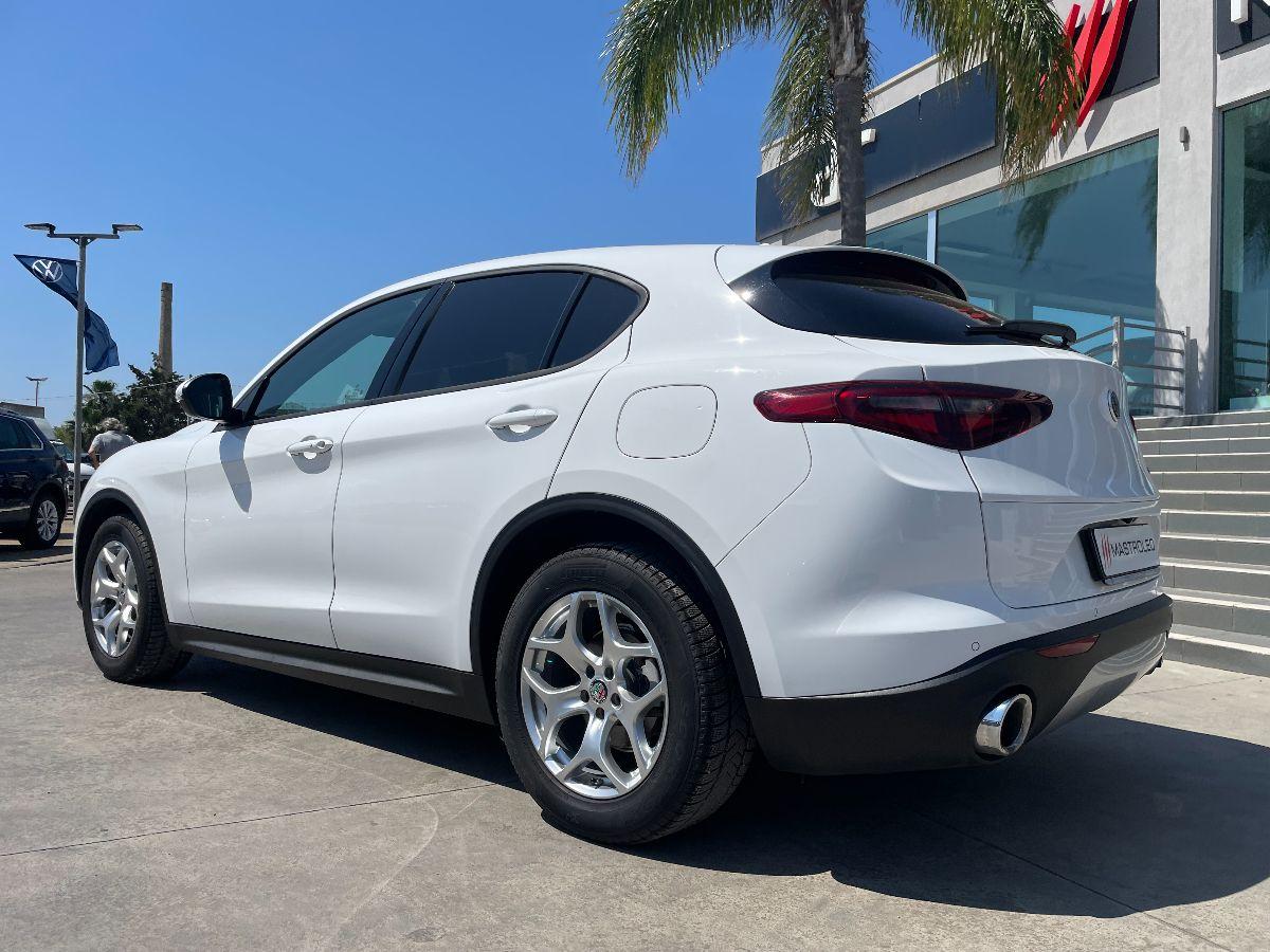 ALFA ROMEO - Stelvio - 2.2 T.diesel 160CV AT8 RWD Bus.