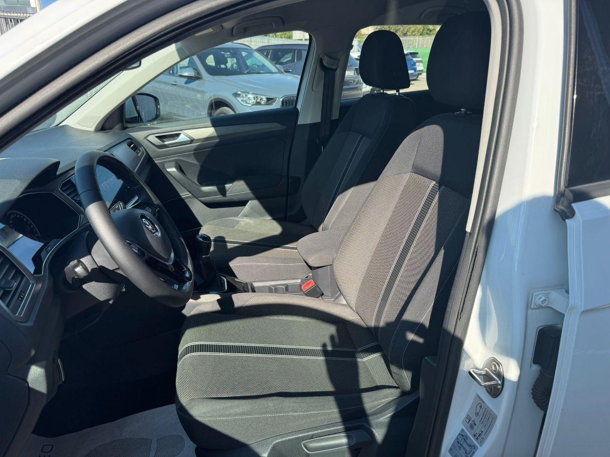 VOLKSWAGEN - T-Roc - 1.6 TDI SCR Business BlueMot.Tech.