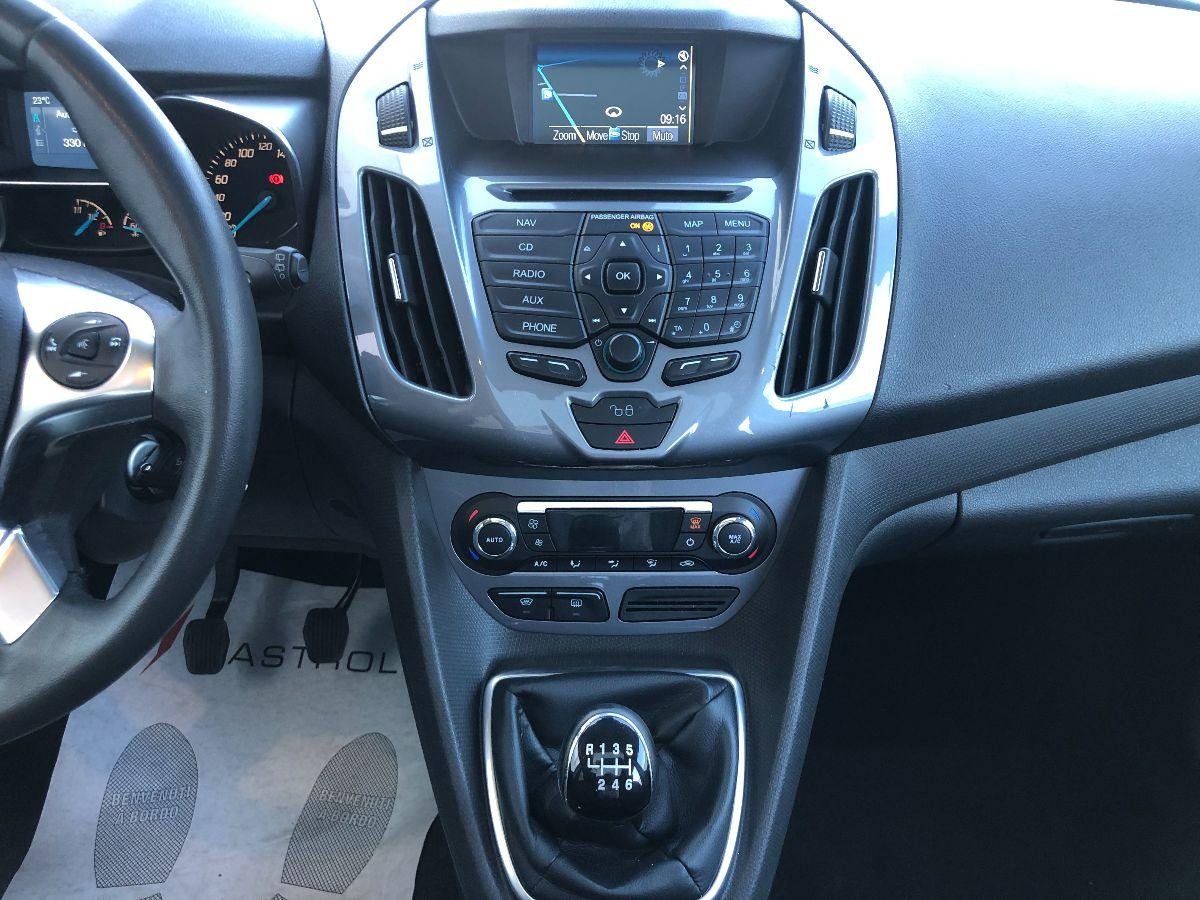 FORD TOURNEO CONNECT II 230 120 CV TITANIUM