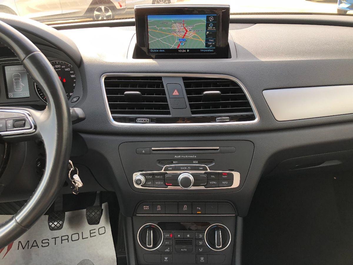 AUDI - Q3 - 2.0 TDI 150 CV Sport