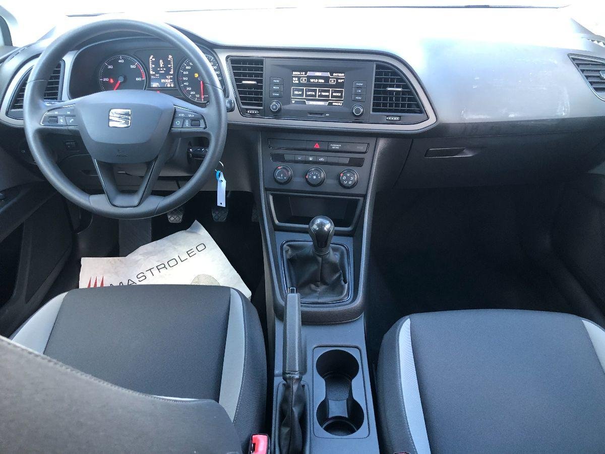 SEAT - Leon - 1.6 TDI 90 CV ST Reference