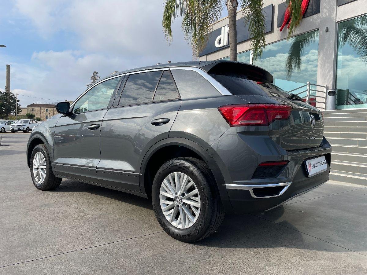 VOLKSWAGEN - T-Roc - 1.6 TDI SCR Business BlueMot.Tech.(SEDE DI MAGLIE)