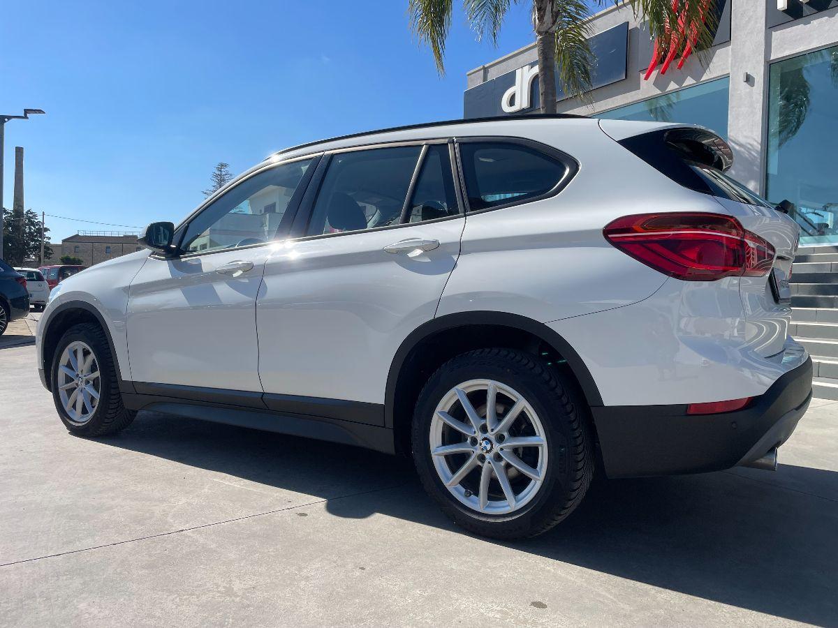 BMW - X1sDrive18d Advantage Automatica