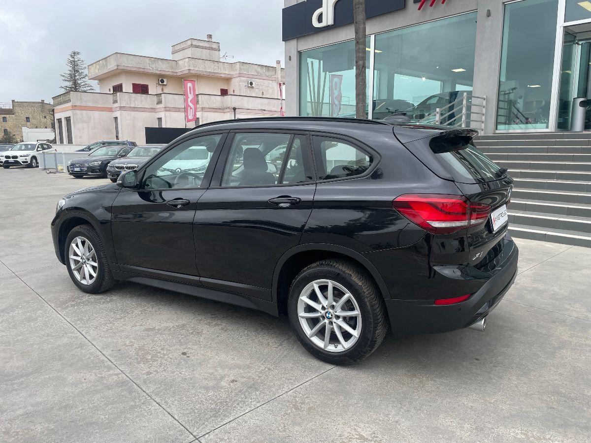 BMW - X1 sDrive18d Business Advantage Automatico