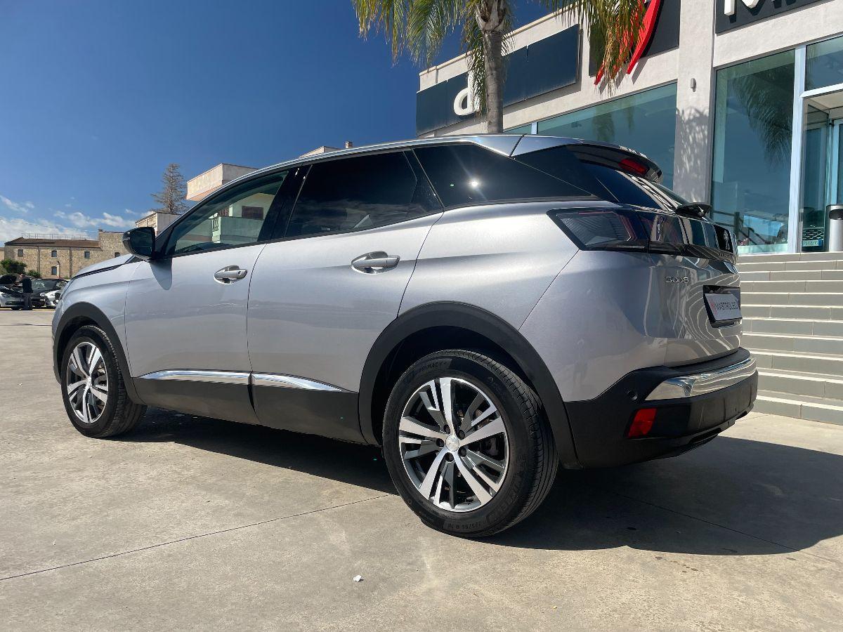 PEUGEOT - 3008 - BlueHDi 130 EAT8 S&S Allure