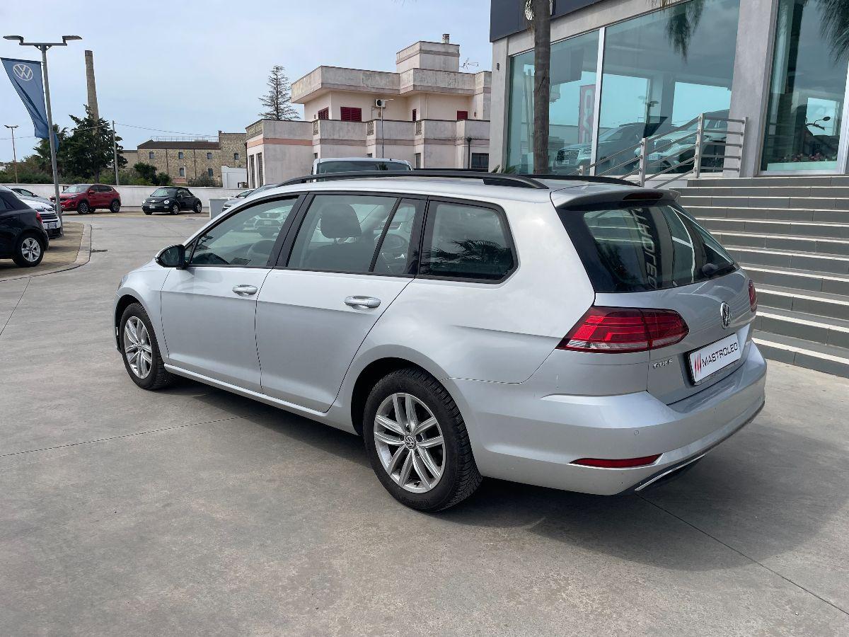 VOLKSWAGEN - Golf Variant 1.6 TDI Comfortline