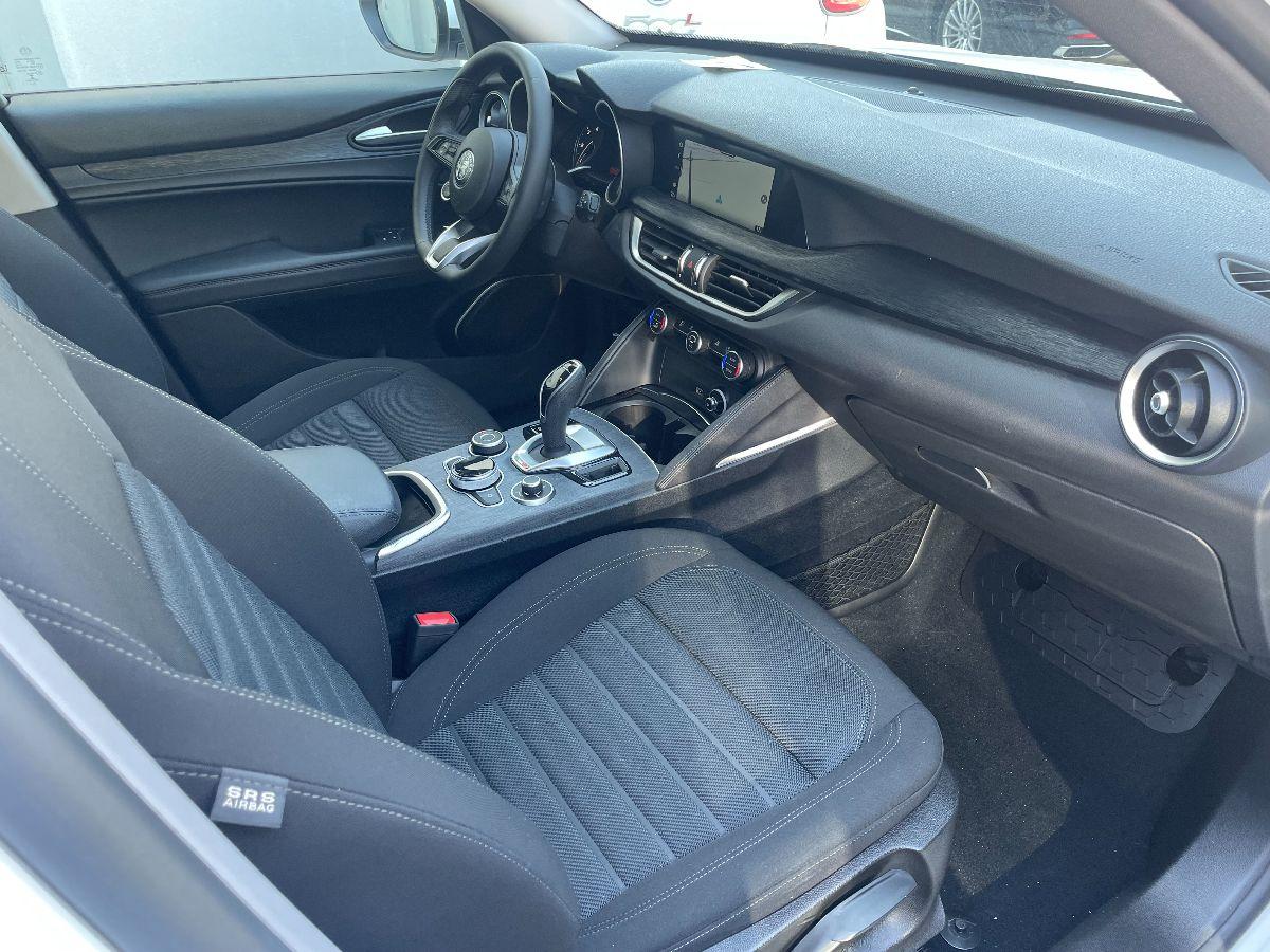 ALFA ROMEO - Stelvio - 2.2 T.diesel 160CV AT8 RWD Bus.