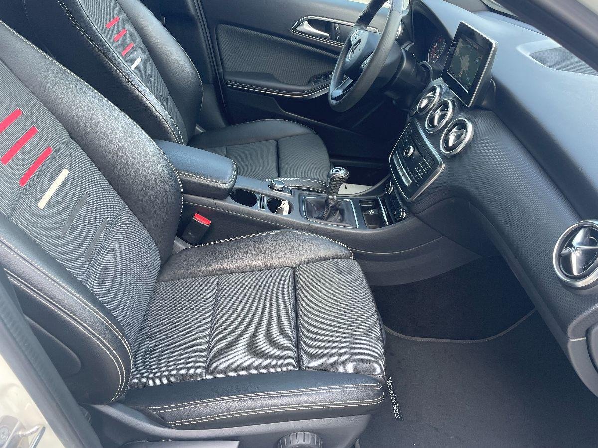 MERCEDES - Classe A - A 180 d Business
