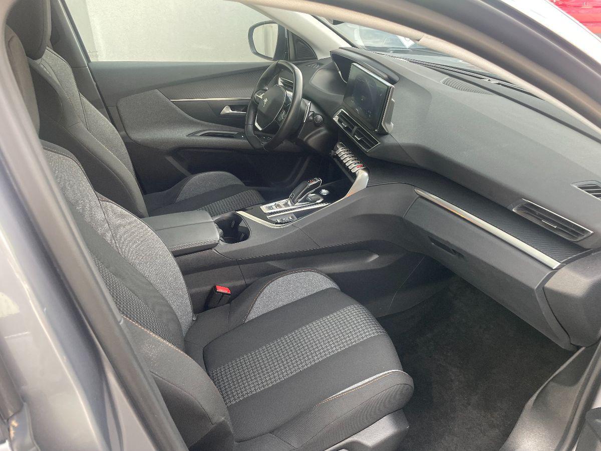 PEUGEOT - 3008 - BlueHDi 130 S&S EAT8 ActiveBusiness