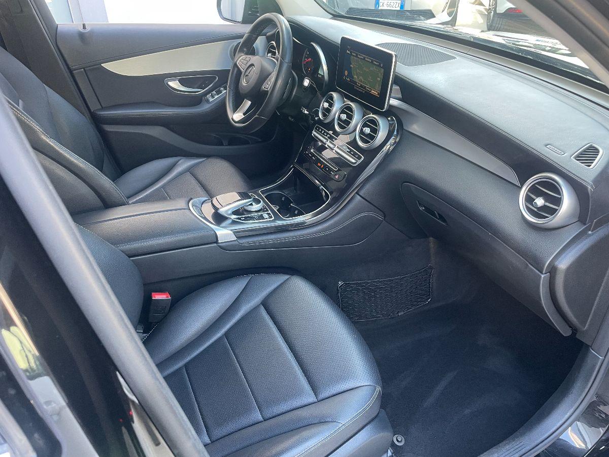 MERCEDES - Classe GLC - GLC 220 d 4Matic Sport