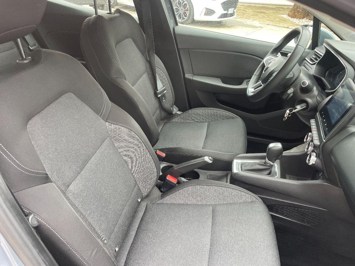 RENAULT - Clio - Hybrid E-Tech 140CV 5p. Init. Paris