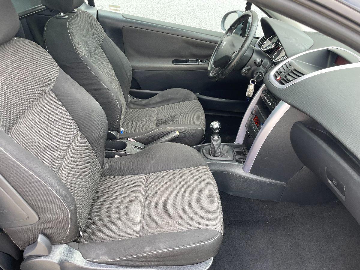 PEUGEOT 207 16V THP 150CV 3p. Féline Cabrio