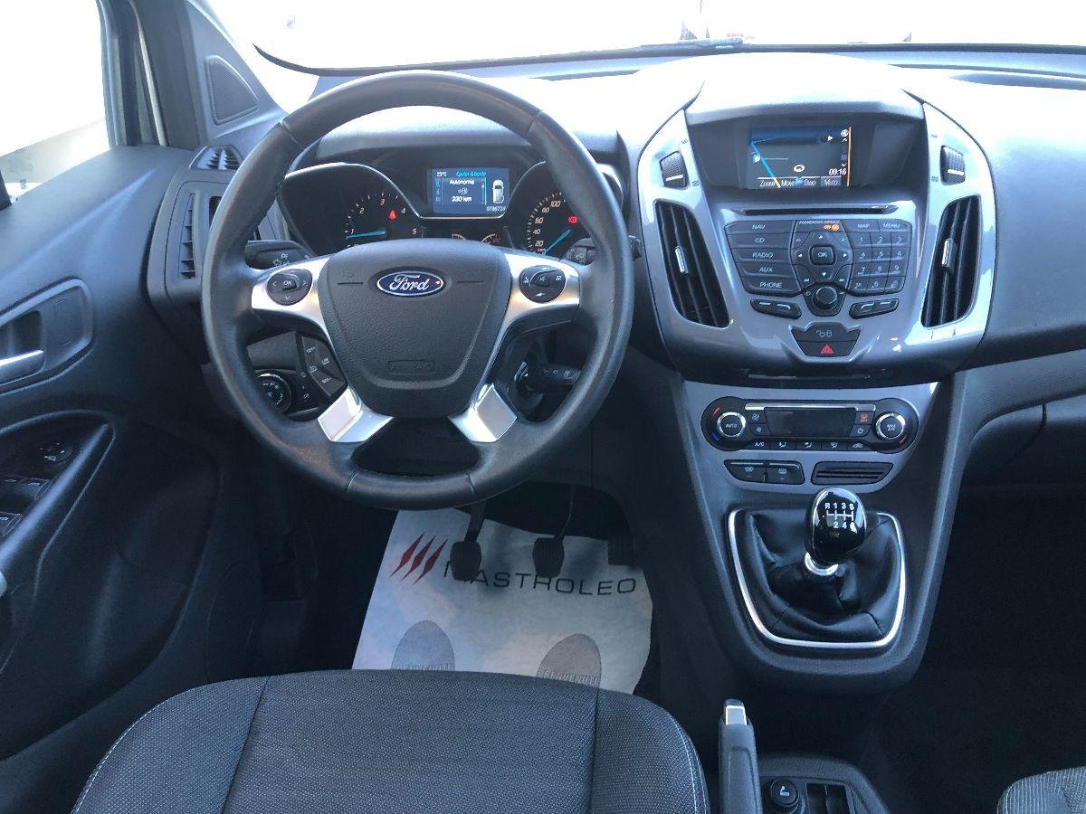 FORD TOURNEO CONNECT II 230 120 CV TITANIUM