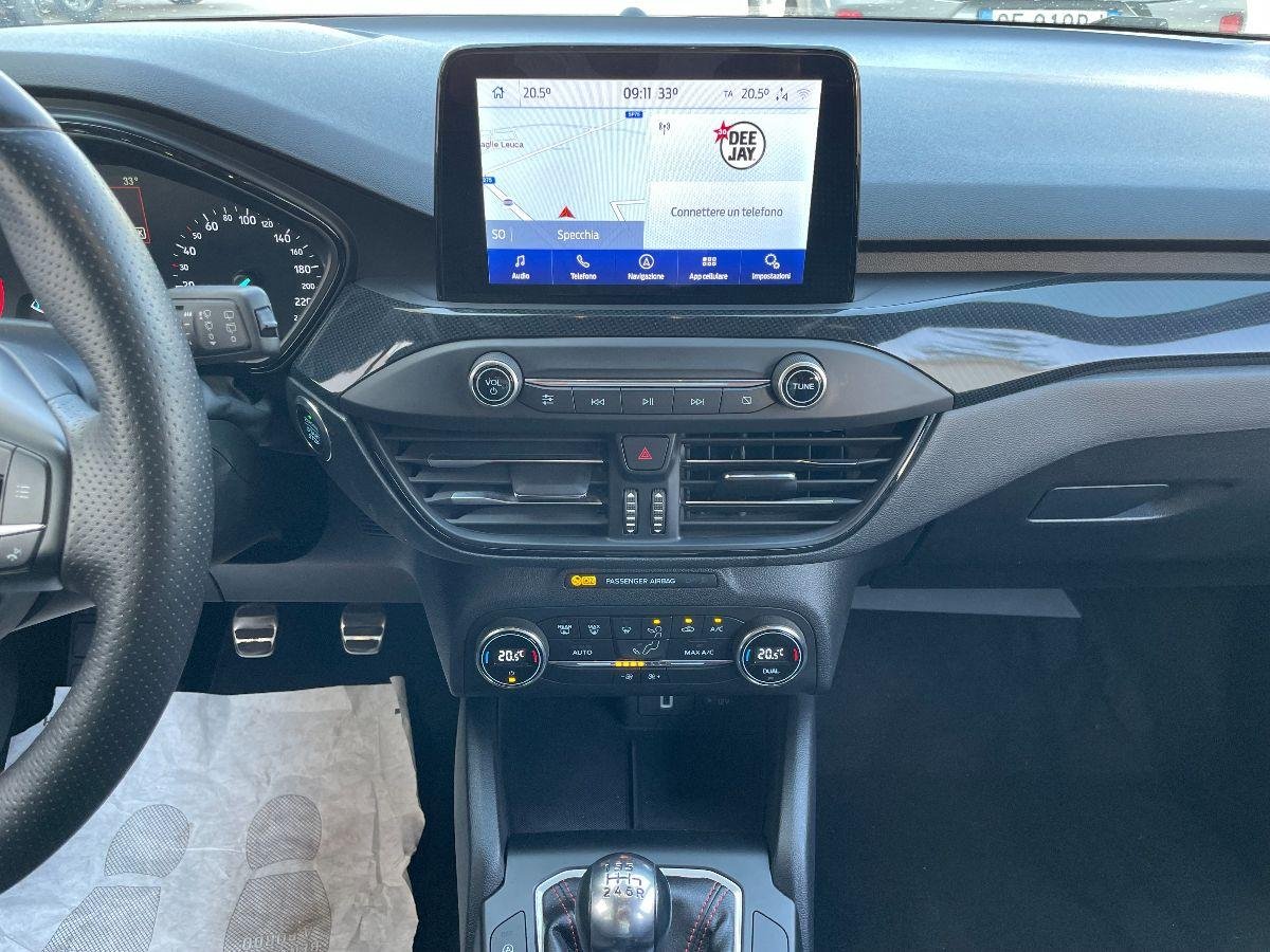 FORD - Focus - 1.0 EcoBoost 125CV 5p. ST Line GARANZIA FORD 7 ANNI / 105.000 KM