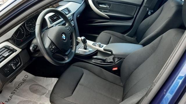 BMW - Serie 3 Touring - 318d Touring Business Advantage aut.