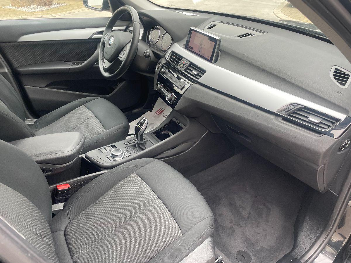 BMW - X1 sDrive18d Business Advantage Automatico