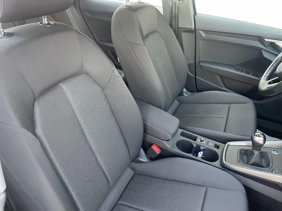 AUDI - A3 Sportback 30 TDI Business
