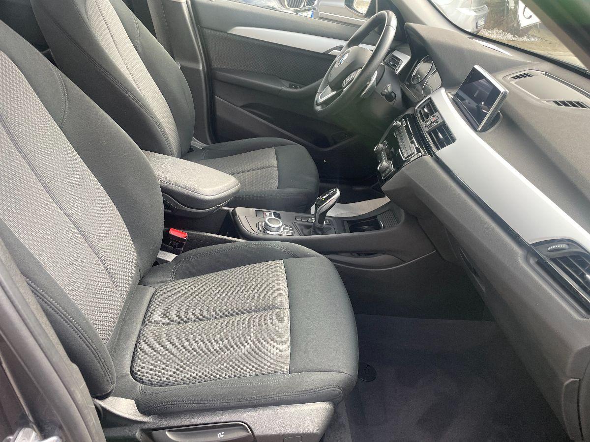 BMW - X1 sDrive18d Business Advantage Automatico