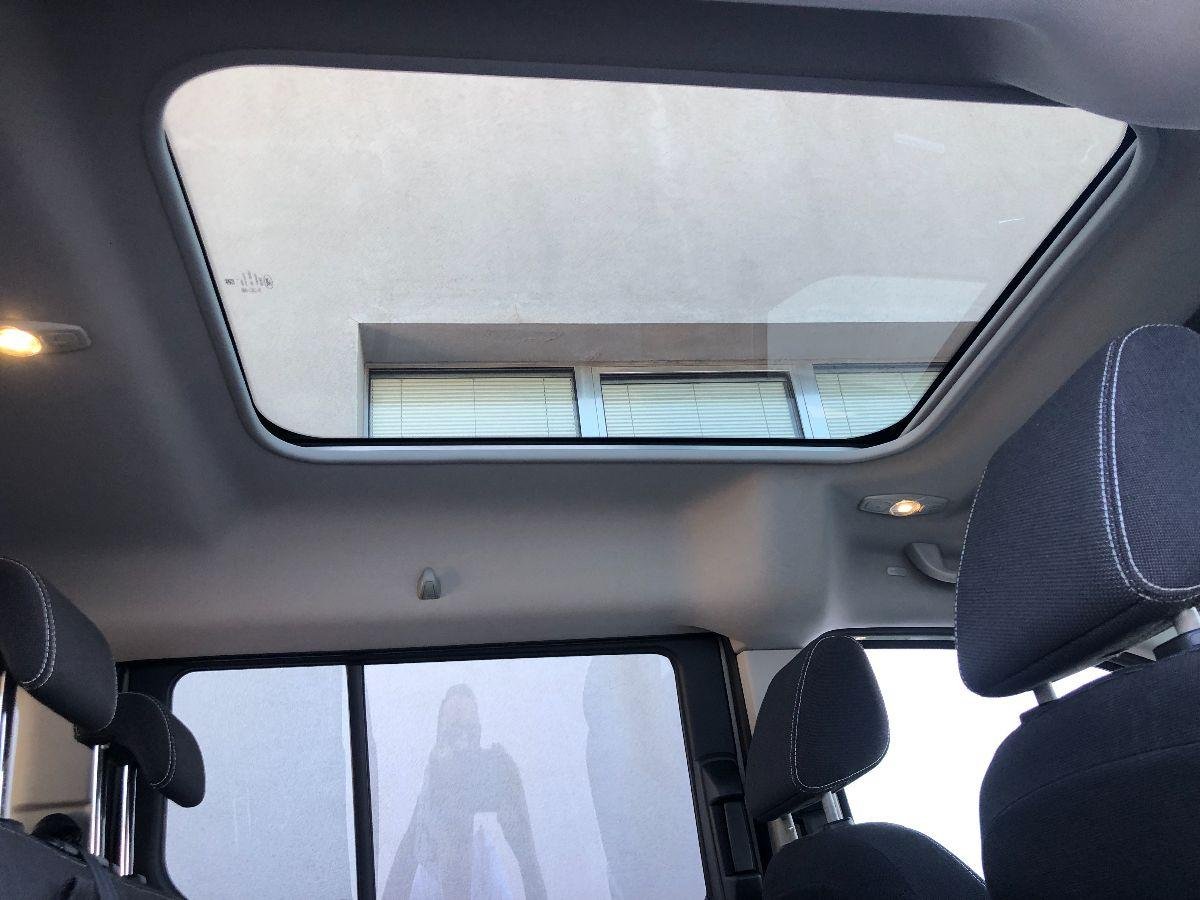 FORD TOURNEO CONNECT II 230 120 CV TITANIUM