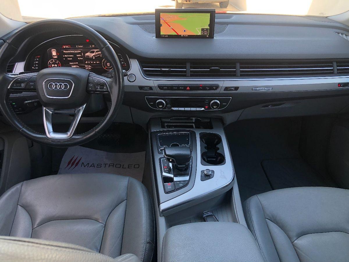 AUDI - Q7 - 3.0 TDI quattro tiptronic Business Plus 7 Posti