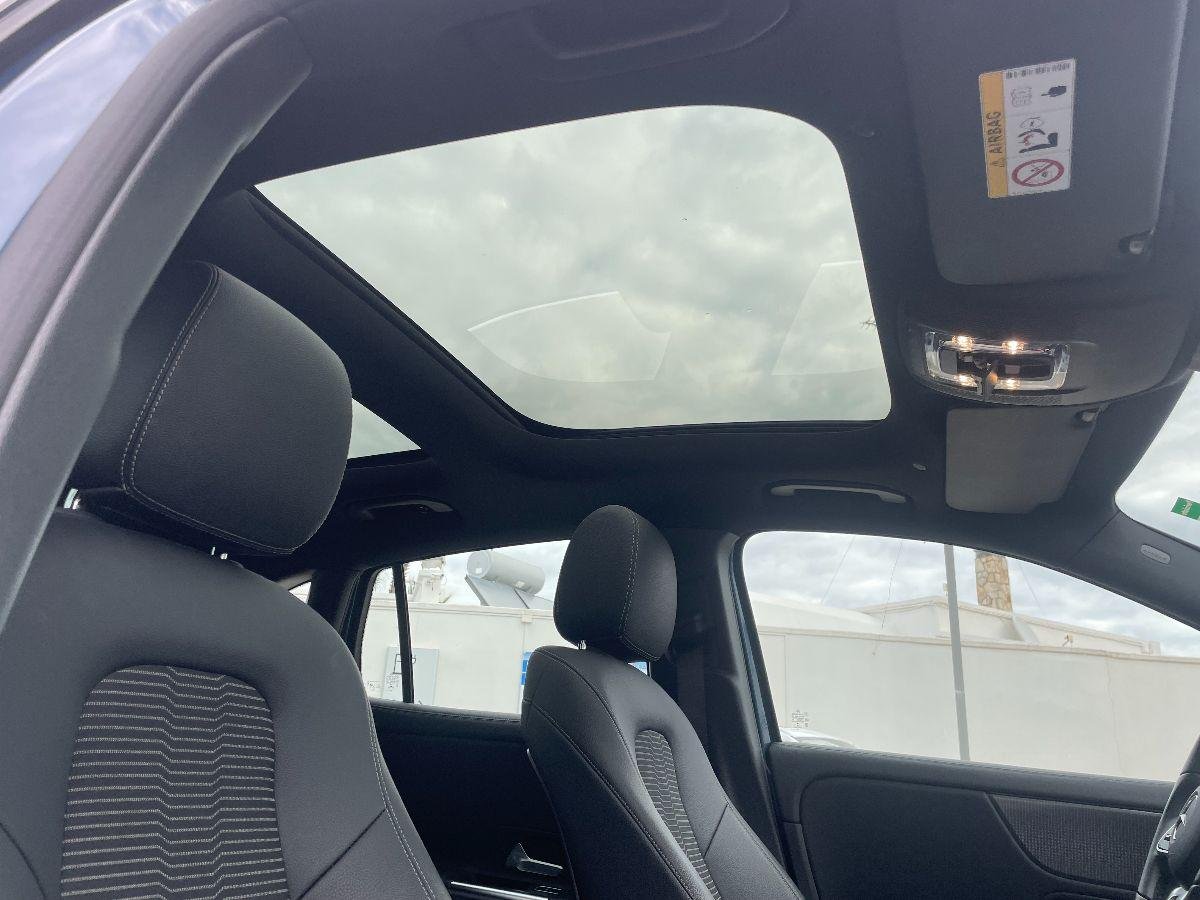 MERCEDES - Classe GLA - 200 d Automatic Sport Plus