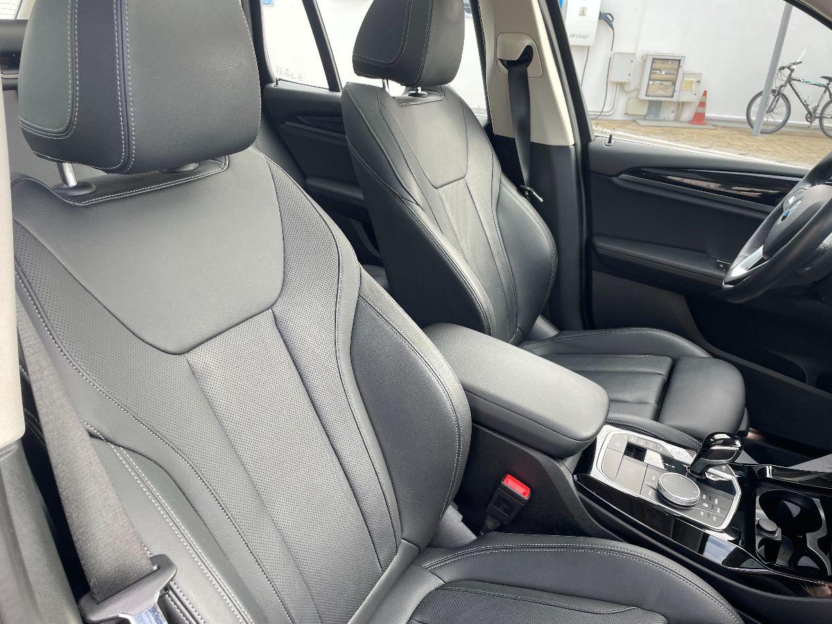 BMW - X3 xDrive20d Mhev 48V