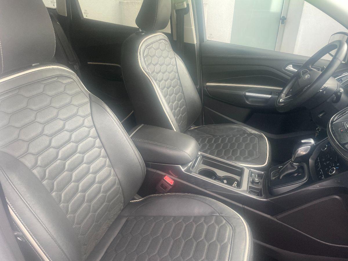 FORD - Kuga - 2.0 TDCI 180 CV S&S P. 4WD Vignale