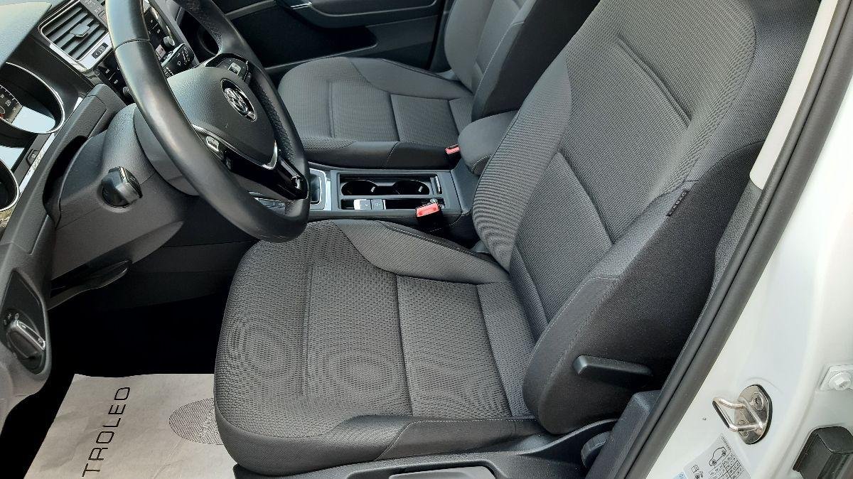 VOLKSWAGEN - Golf - 1.5 TGI 5p. Executive BMT