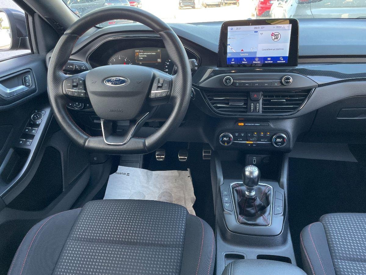 FORD - Focus - 1.0 EcoBoost 125CV 5p. ST Line GARANZIA FORD 7 ANNI / 105.000 KM