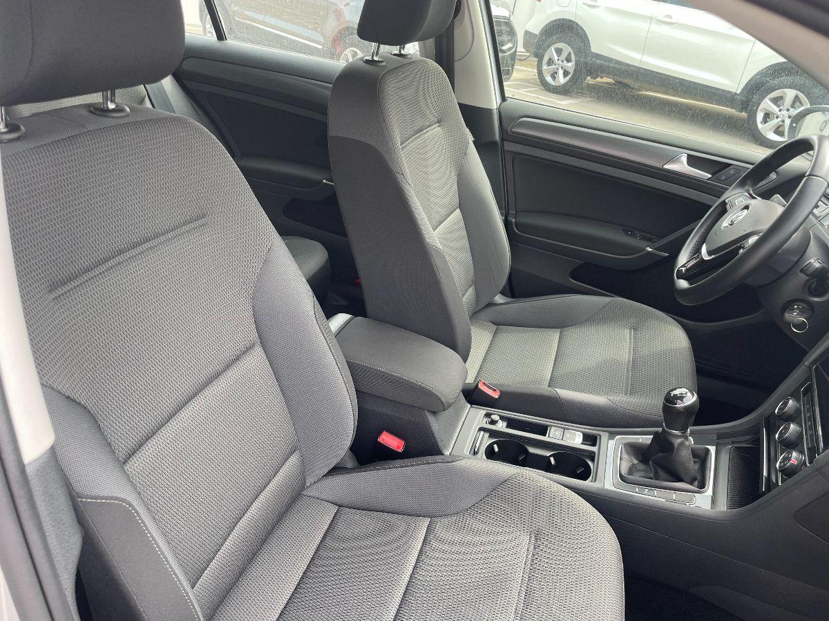 VOLKSWAGEN - Golf Variant 1.6 TDI Comfortline