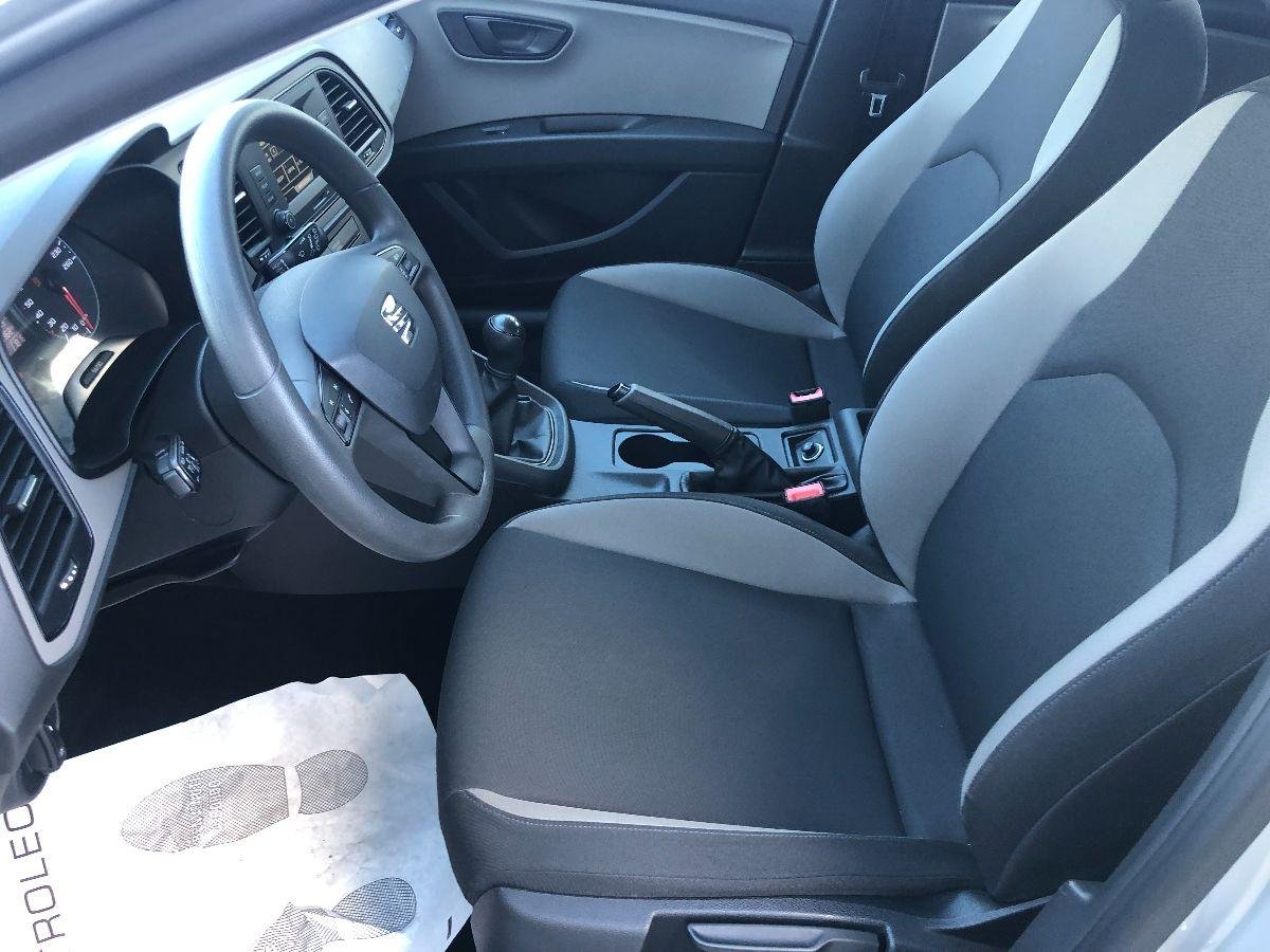 SEAT - Leon - 1.6 TDI 90 CV ST Reference
