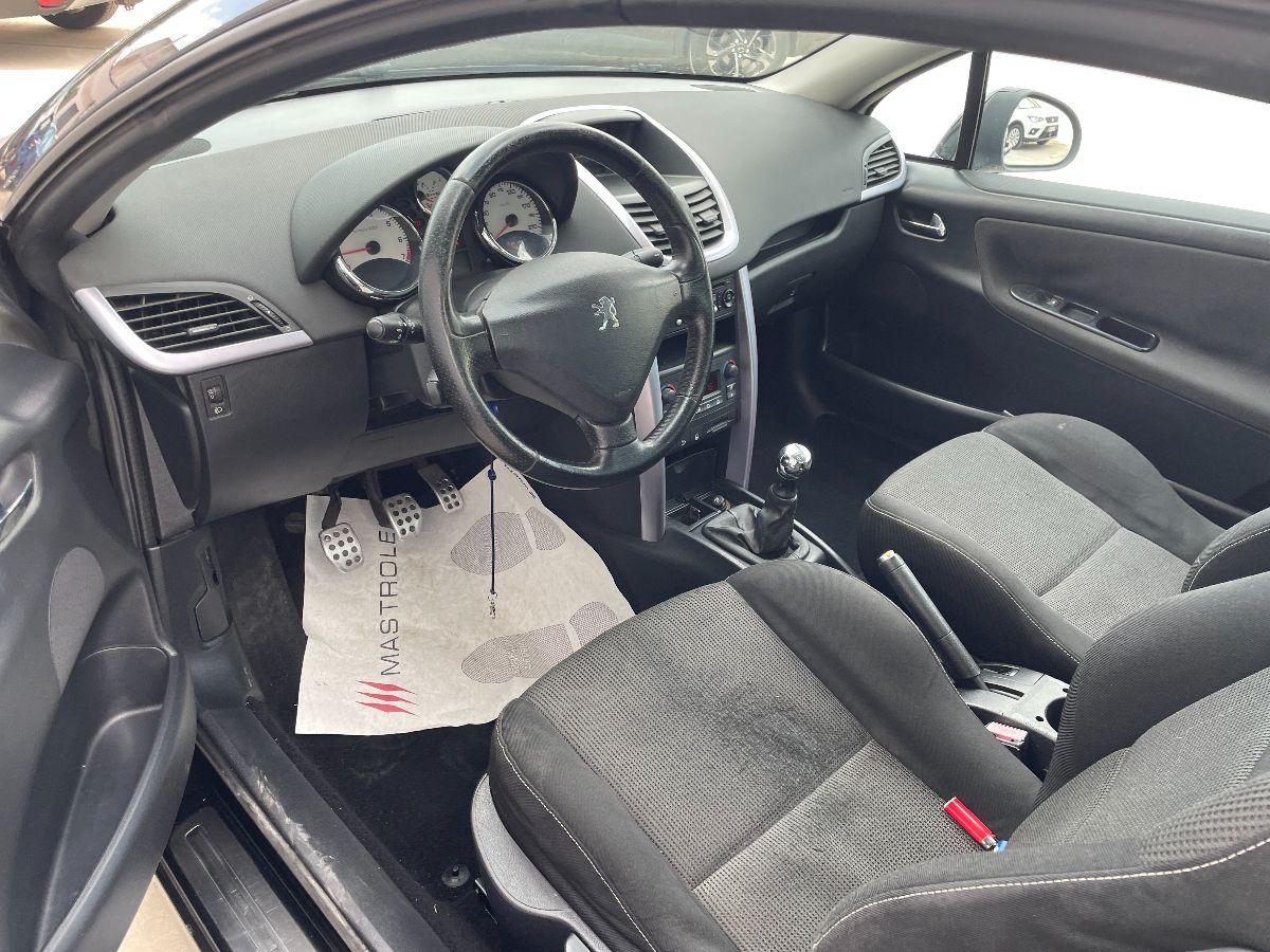 PEUGEOT 207 16V THP 150CV 3p. Féline Cabrio