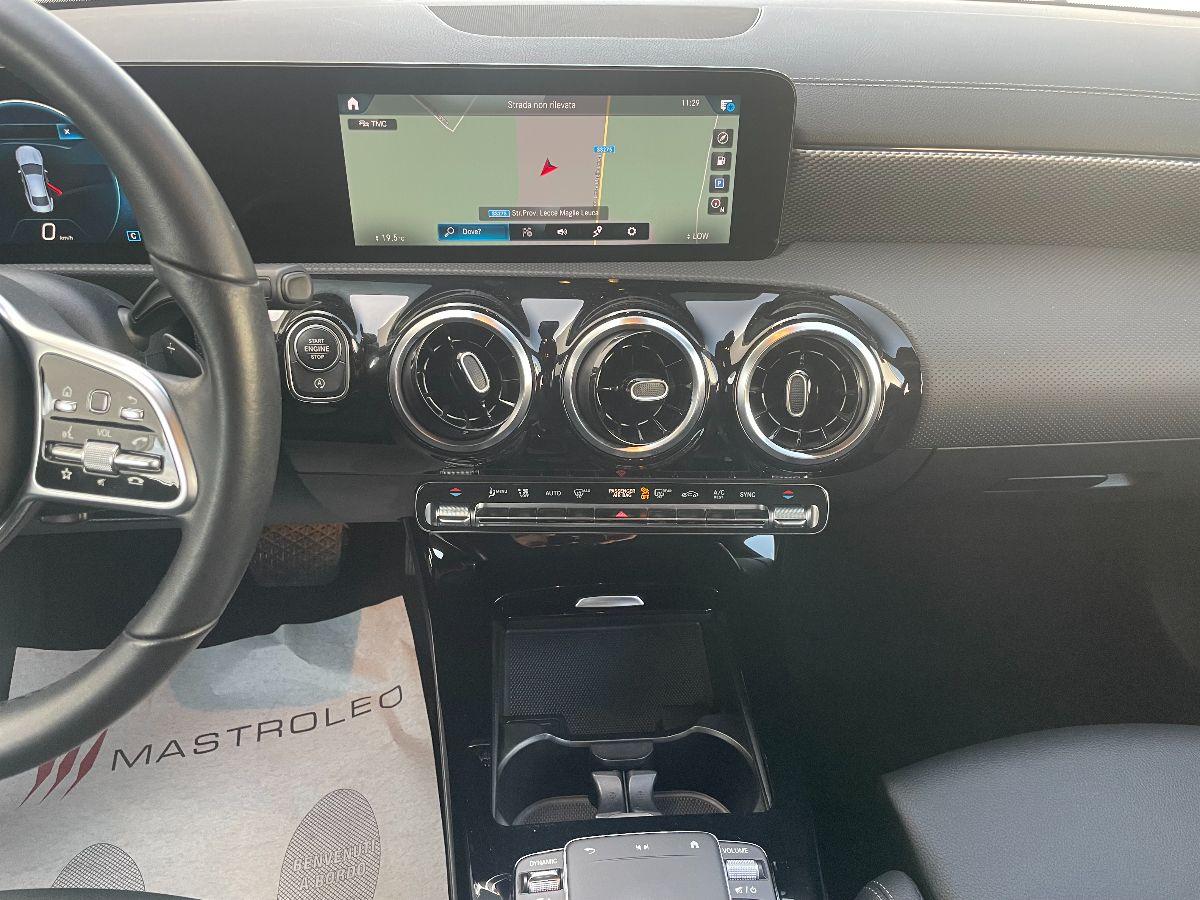 MERCEDES - Classe CLA - CLA 180 d Automatic Sport