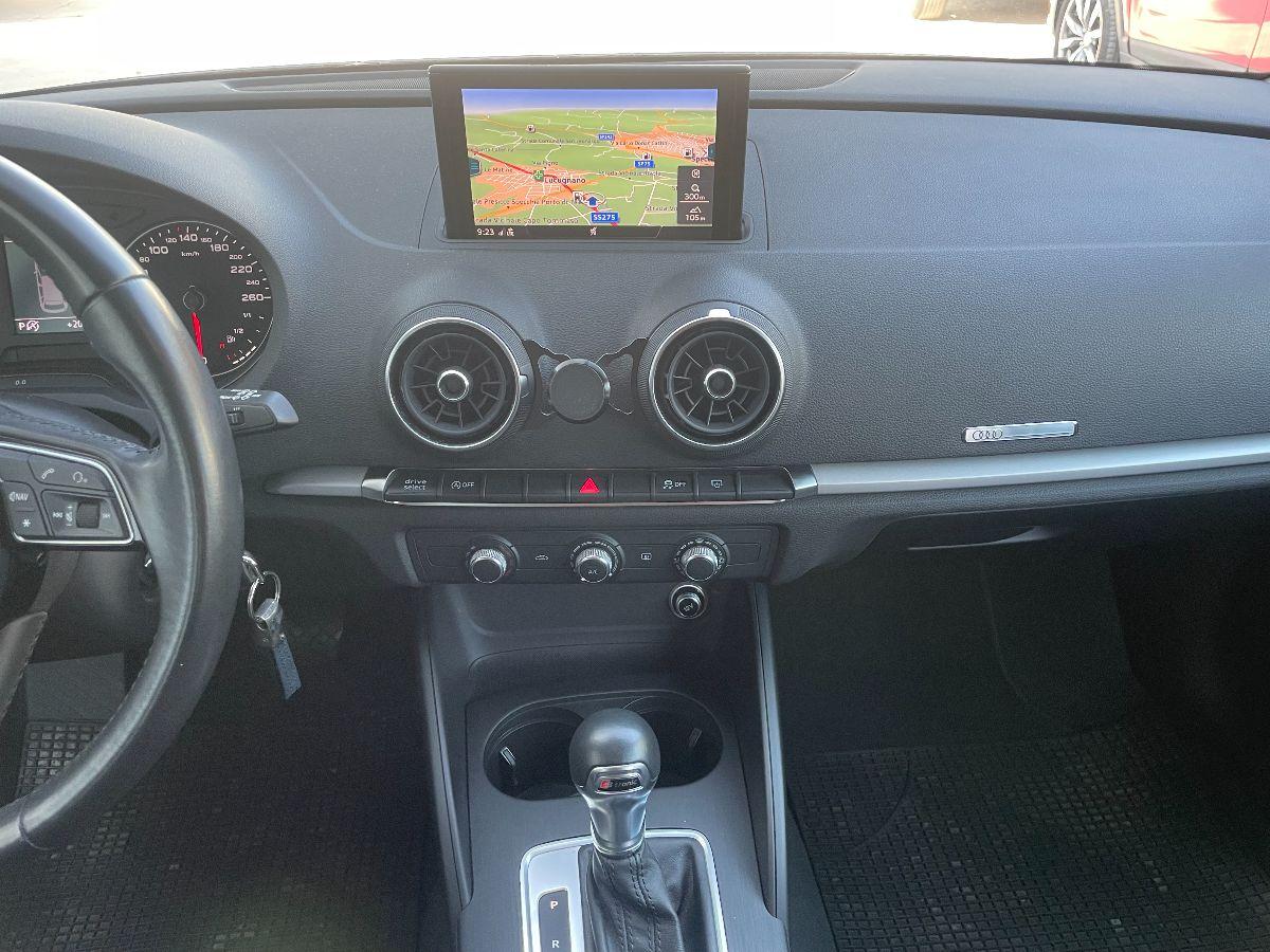 AUDI - A3 - 1.6 TDI S tronic Business