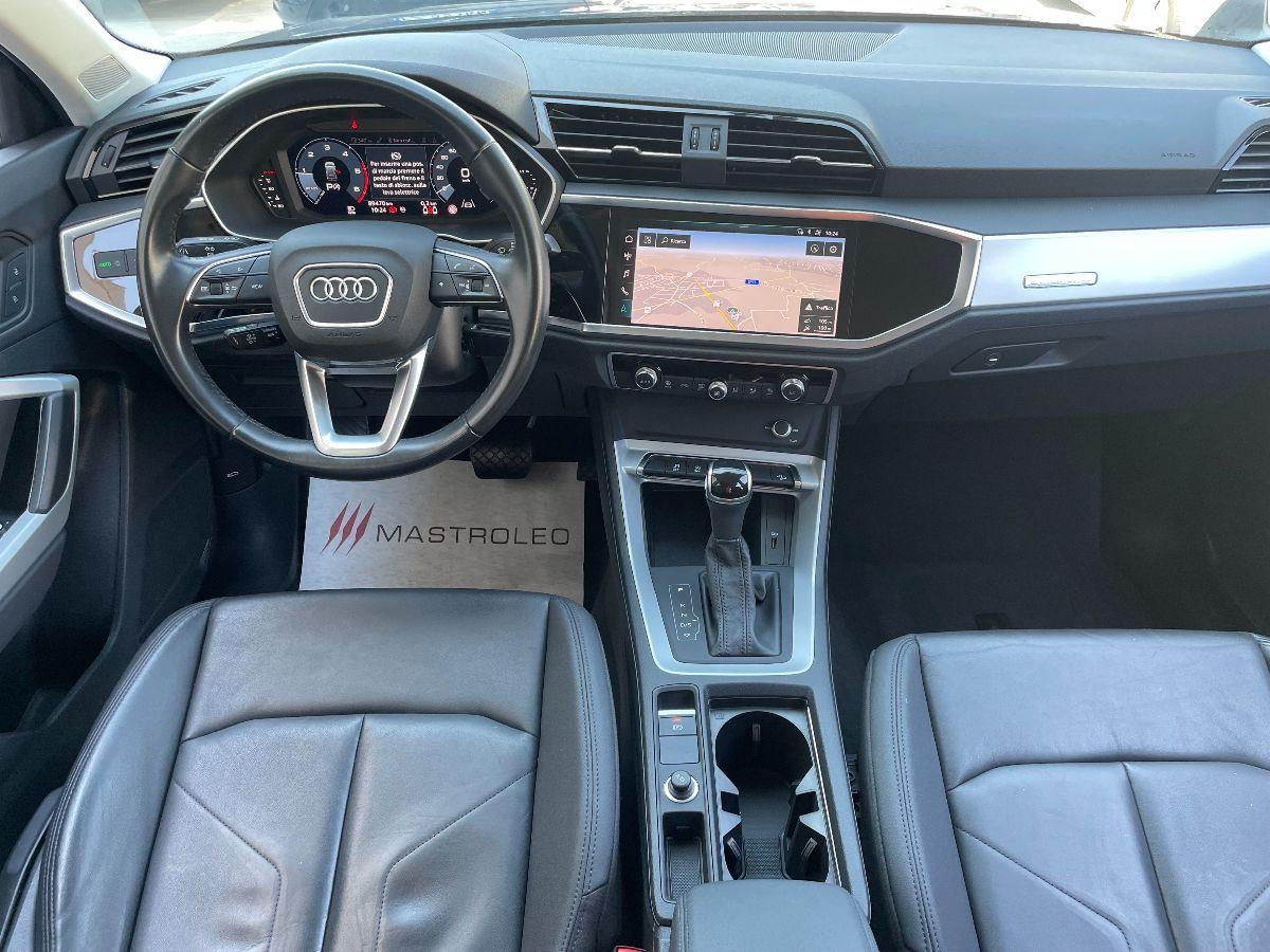 AUDI - Q3 - 40 TDI quattro S tronic Business