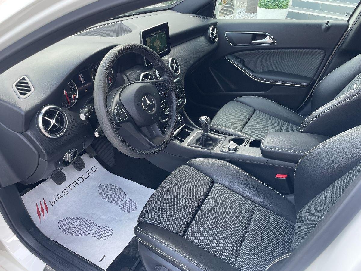 MERCEDES - Classe A - A 180 d Business