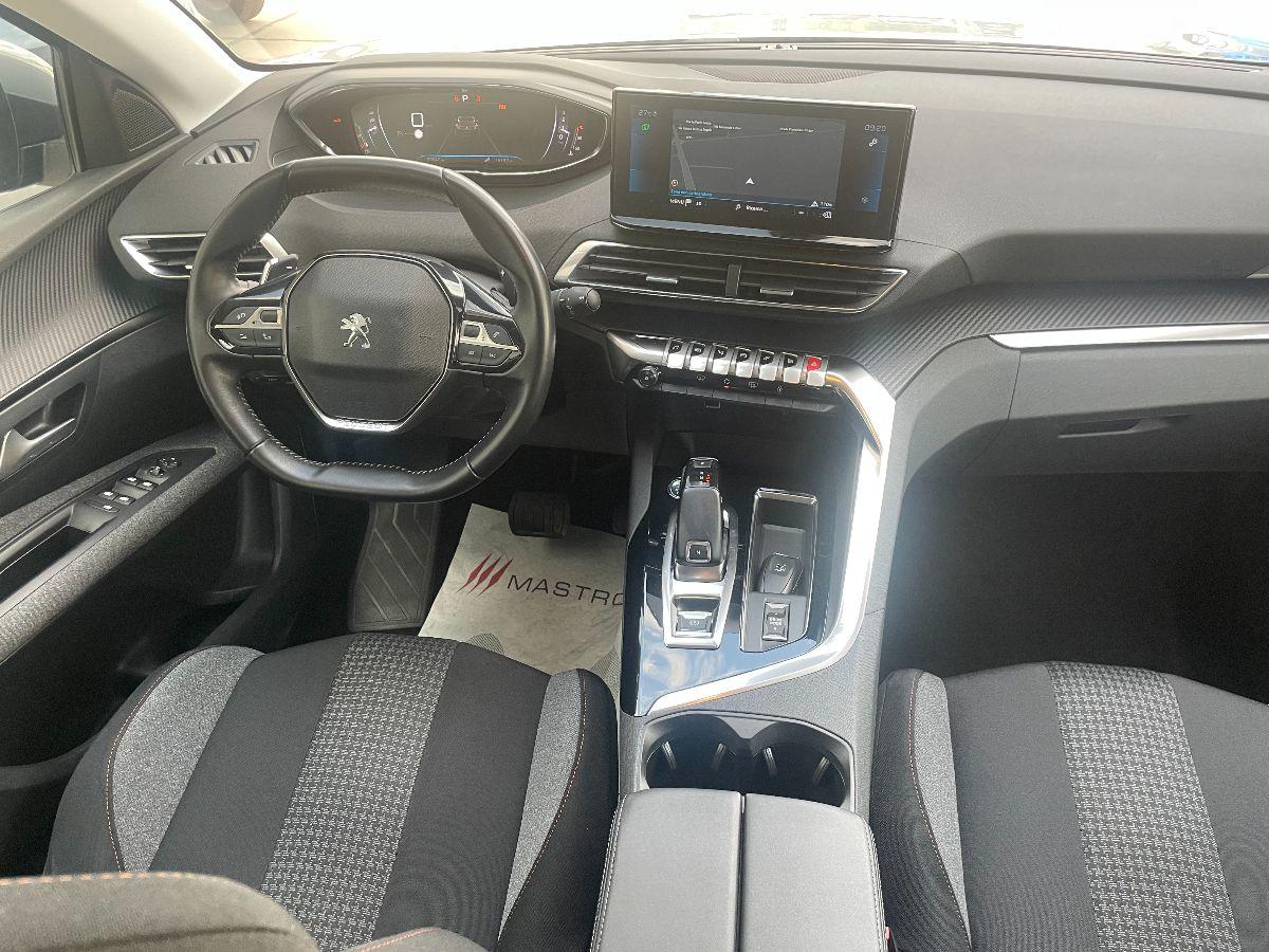 PEUGEOT - 3008 - BlueHDi 130 S&S EAT8 ActiveBusiness